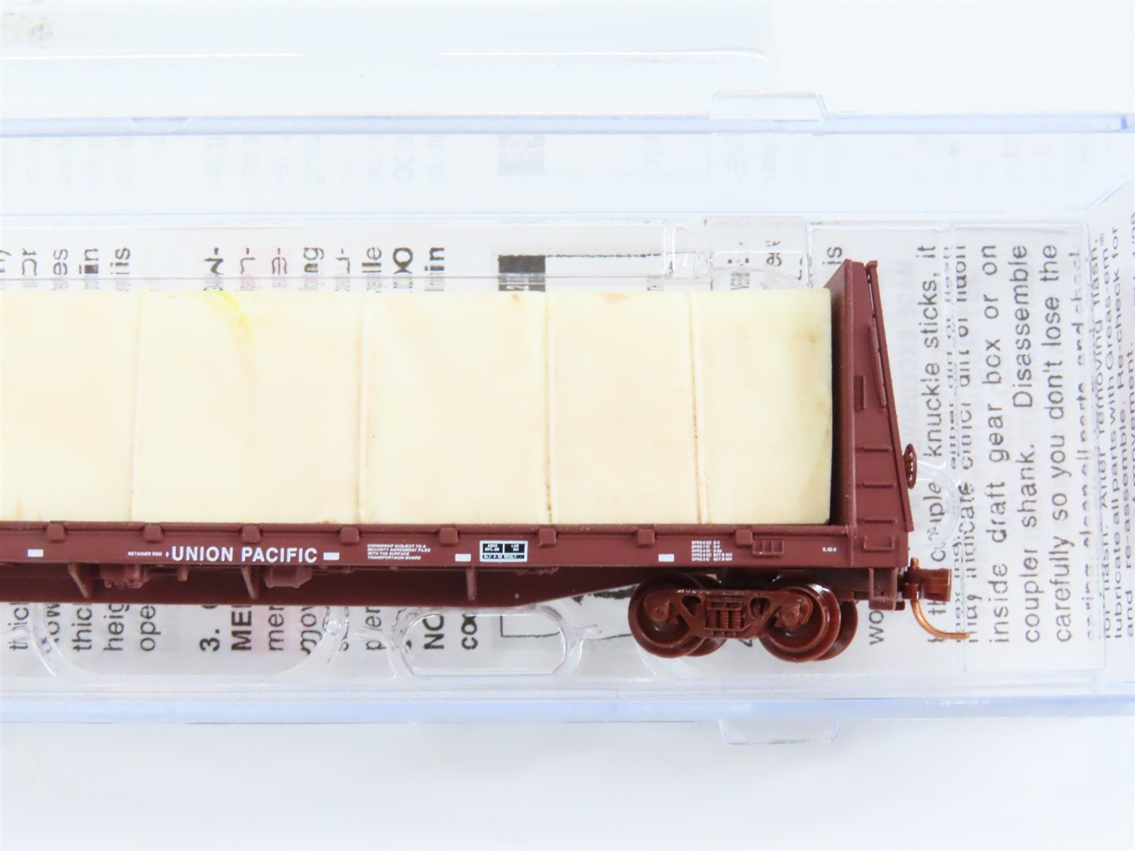 N Scale Micro-Trains 05400151 UP Union Pacific 61' Flat Car 262148 RTR