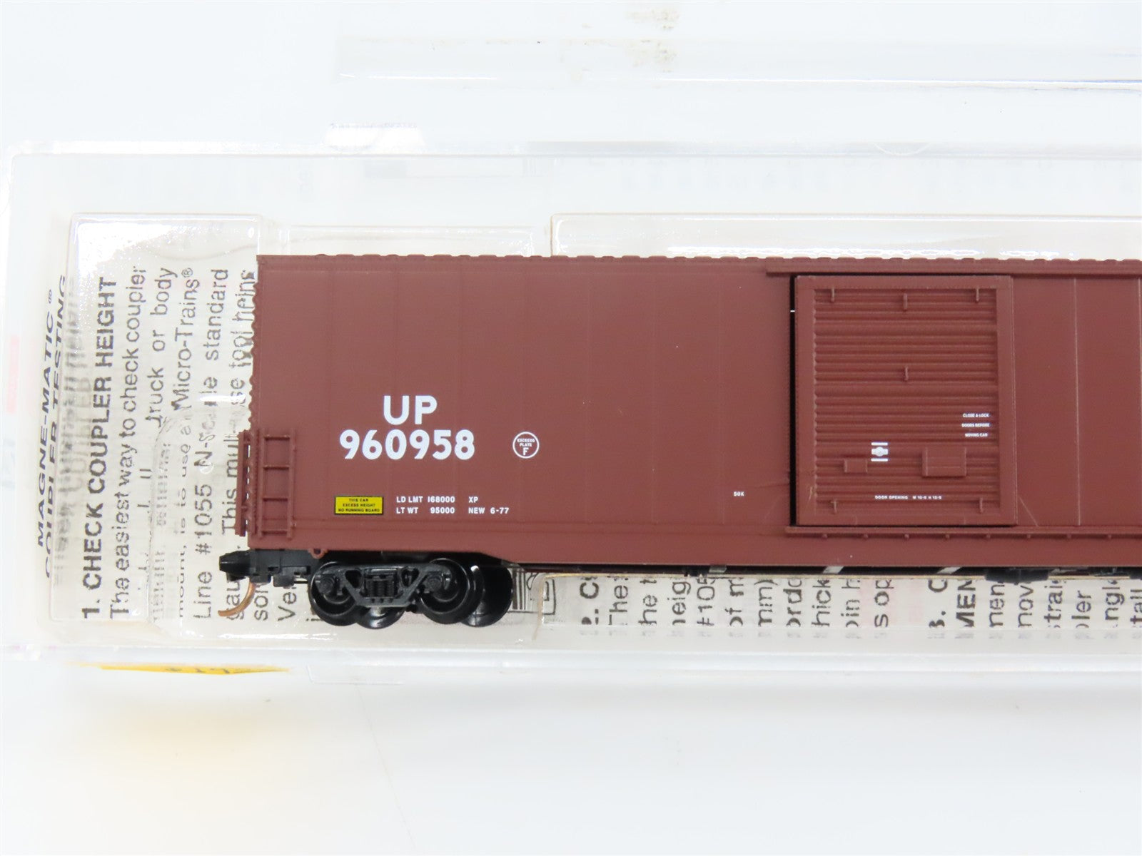 N Scale Micro-Trains 104030 UP Union Pacific 60' Box Car 960958 RTR