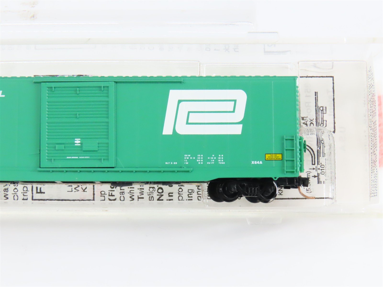 N Scale Micro-Trains 104020 PC Penn Central 60' Box Car 278655 RTR
