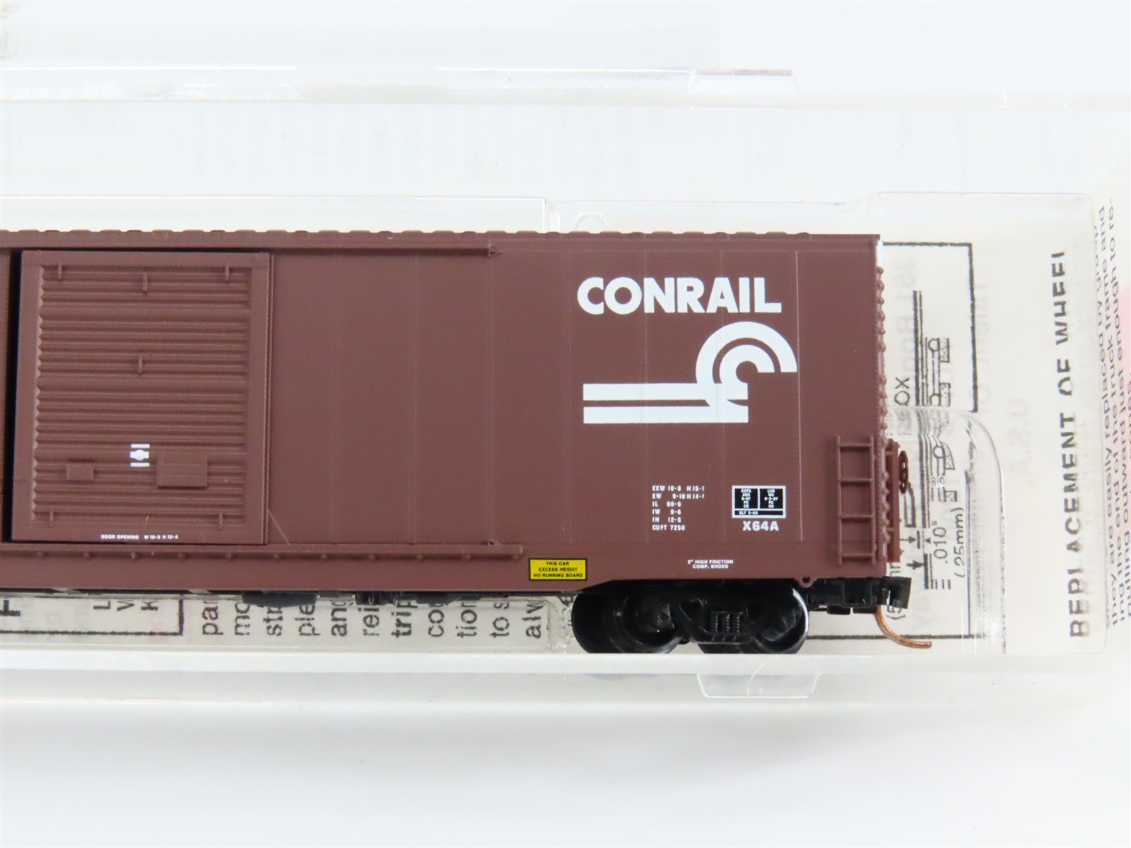 N Scale Micro-Trains 104040 CR Conrail 60' Excess Height Single Door Box Car RTR
