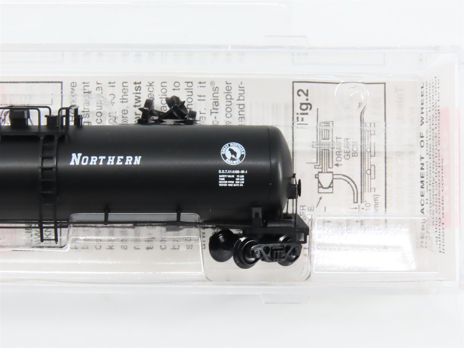 N Scale Micro-Trains 110050 GN Great Northern 56' General Service Tank Car RTR