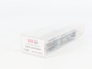 N Scale Micro-Trains 110050 GN Great Northern 56' General Service Tank Car RTR