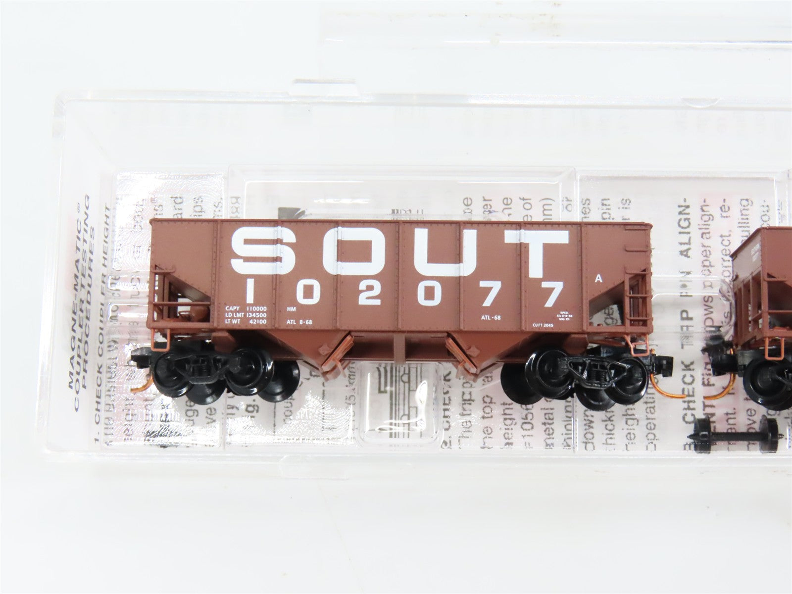 N Scale Micro-Trains 05600370 SOU Southern 2-Bay Hopper 102077 RTR