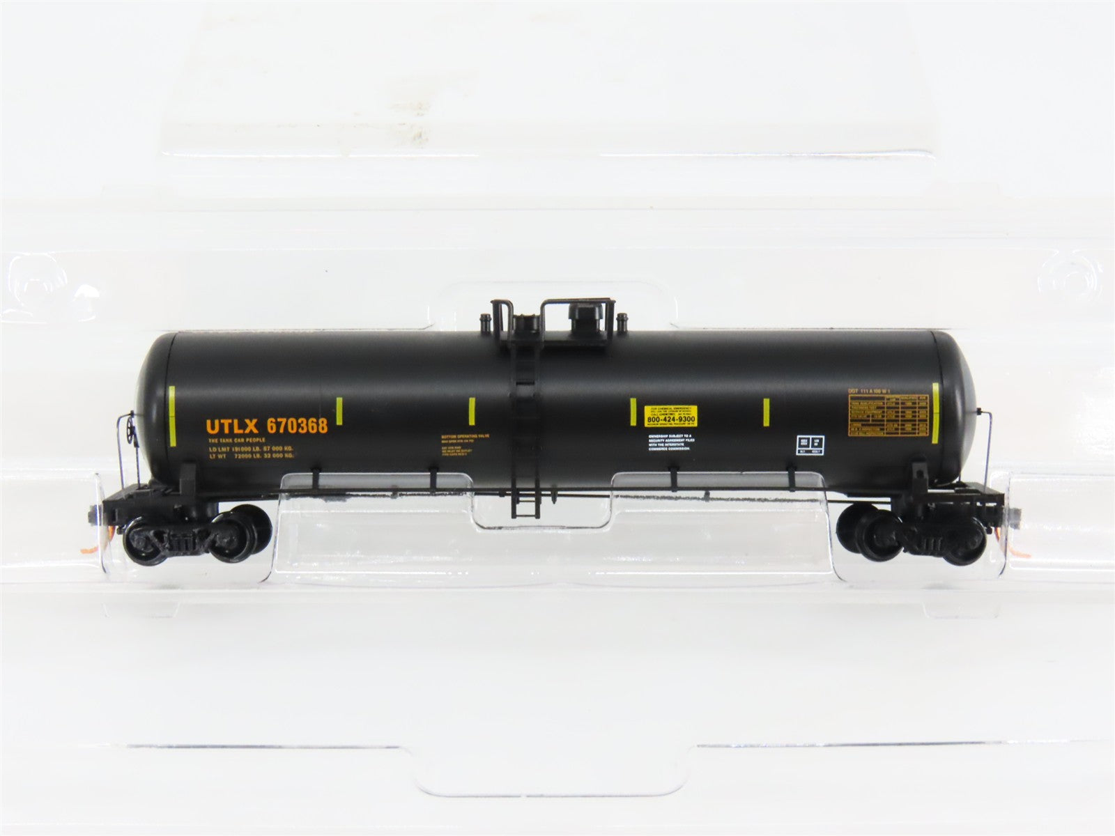 N Scale Micro-Trains UTLX Union Tank Car Tank Car 670368 RTR