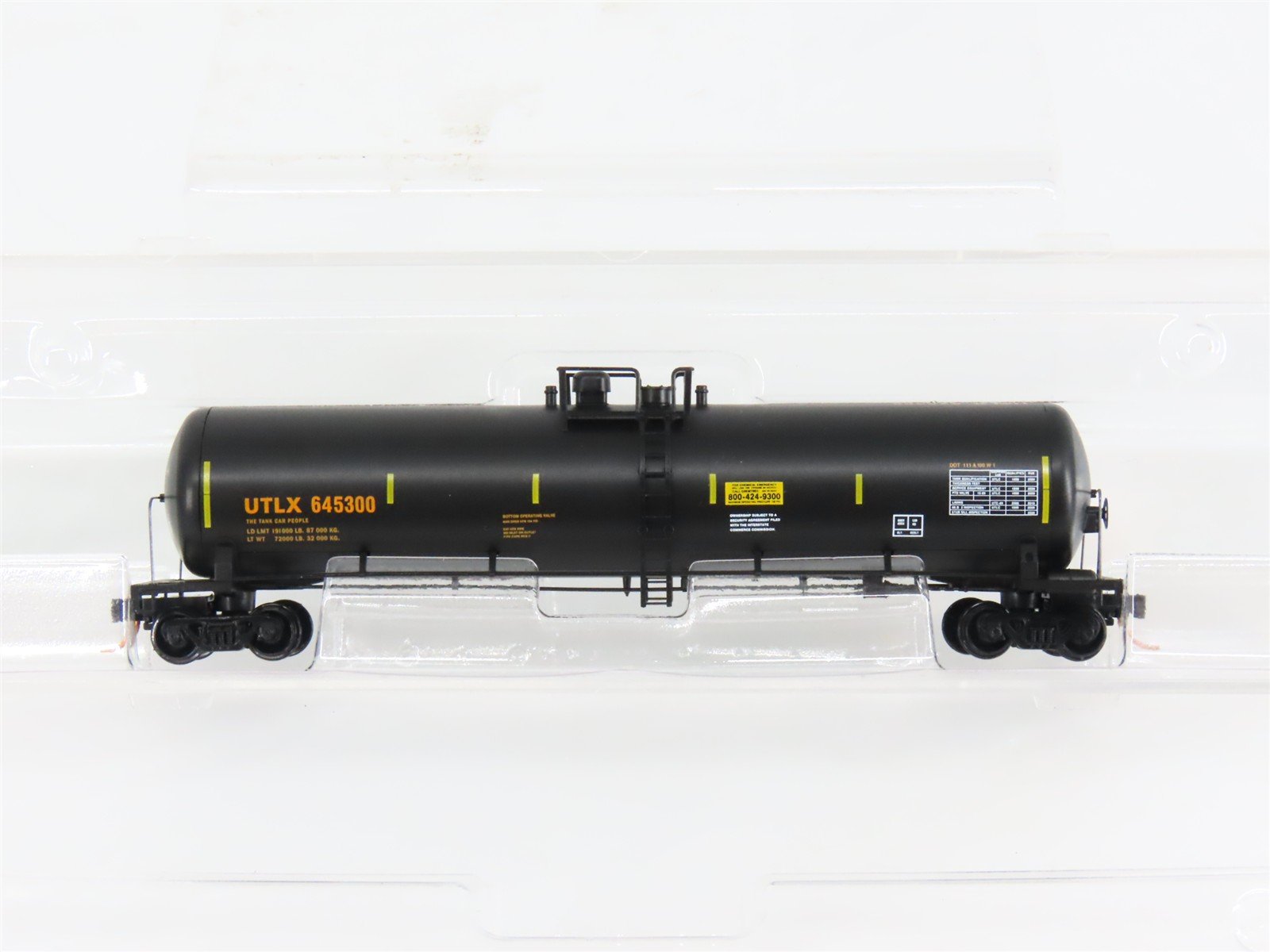 N Scale Micro-Trains UTLX Union Tank Car Tank Car 645300 RTR