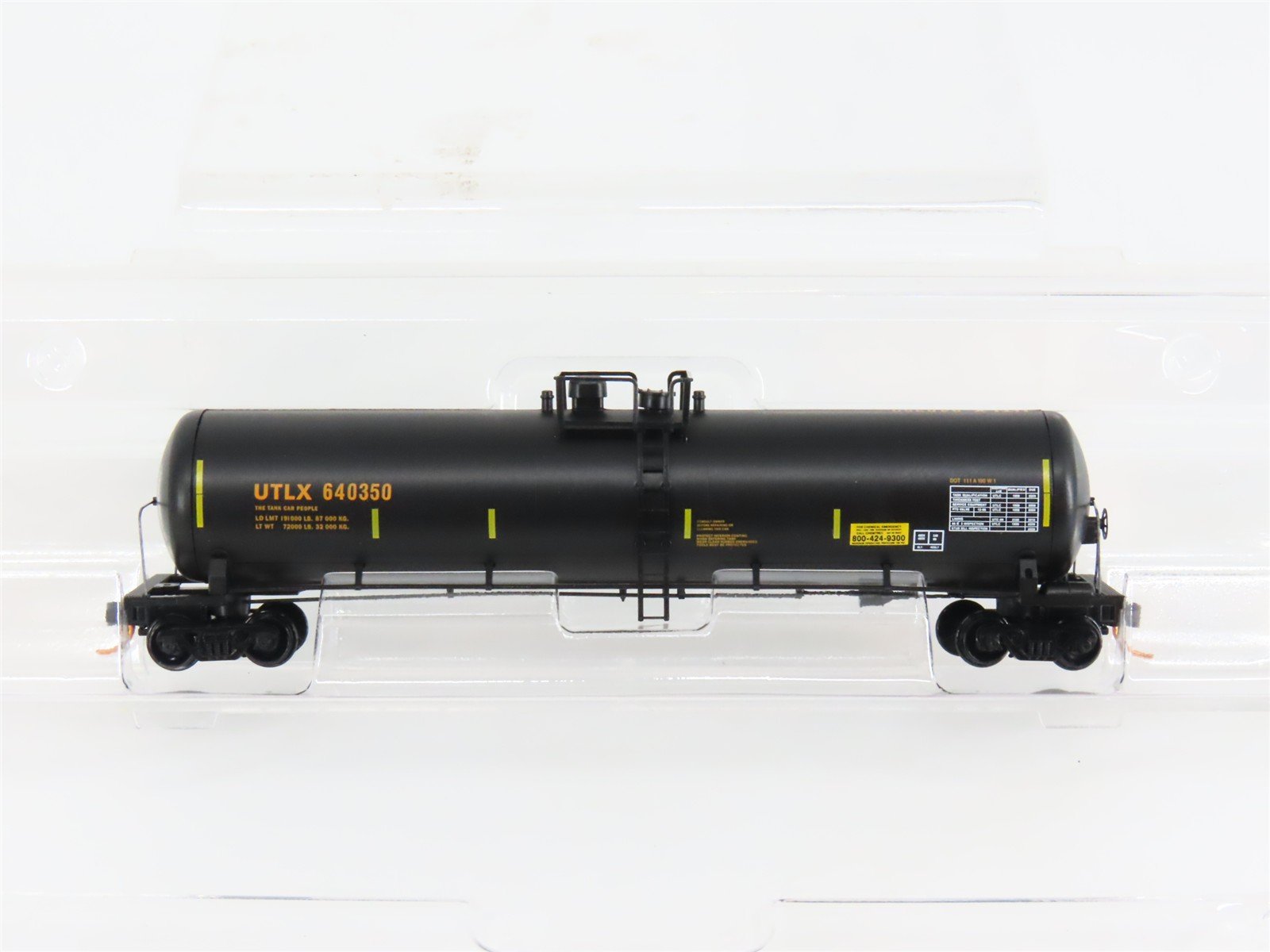 N Scale Micro-Trains UTLX Union Tank Car Tank Car 640350 RTR