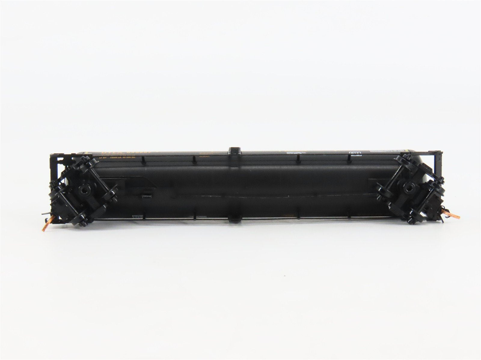 N Scale Micro-Trains UTLX Union Tank Car Tank Car 645297 RTR