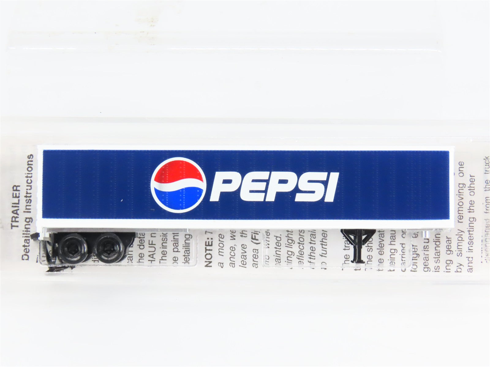 N Scale Micro-Trains 68070 Pepsi-Cola 48' 48' Trailer RTR