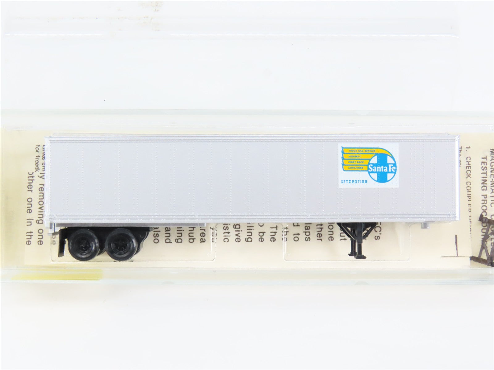 N Scale Micro-Trains 67010 ATSF Santa Fe 45' 45' Van Trailer 207158 RTR