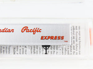 N Scale Micro-Trains 45100240 CP Canadian Pacific 45' 45' Trailer 712X RTR