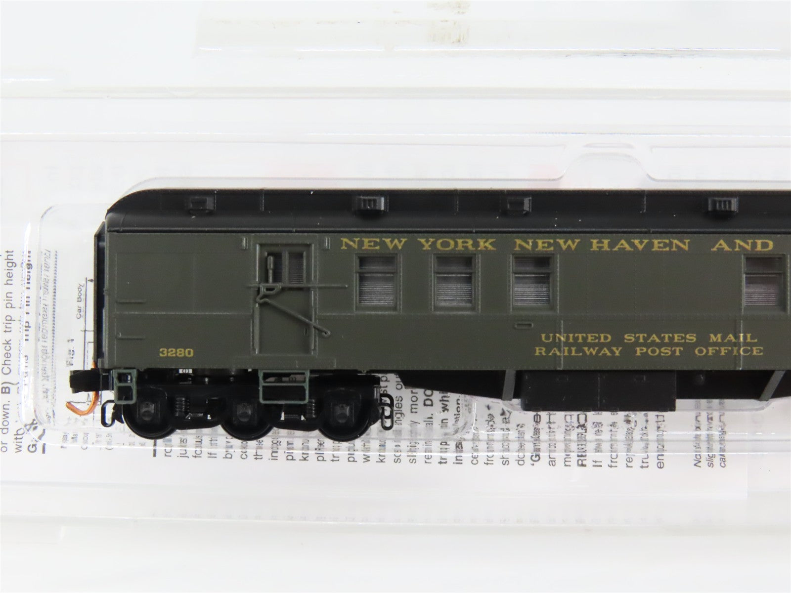 N Scale Micro-Trains 14000020 NH New York, New Haven & Hartford RPO 3280 RTR