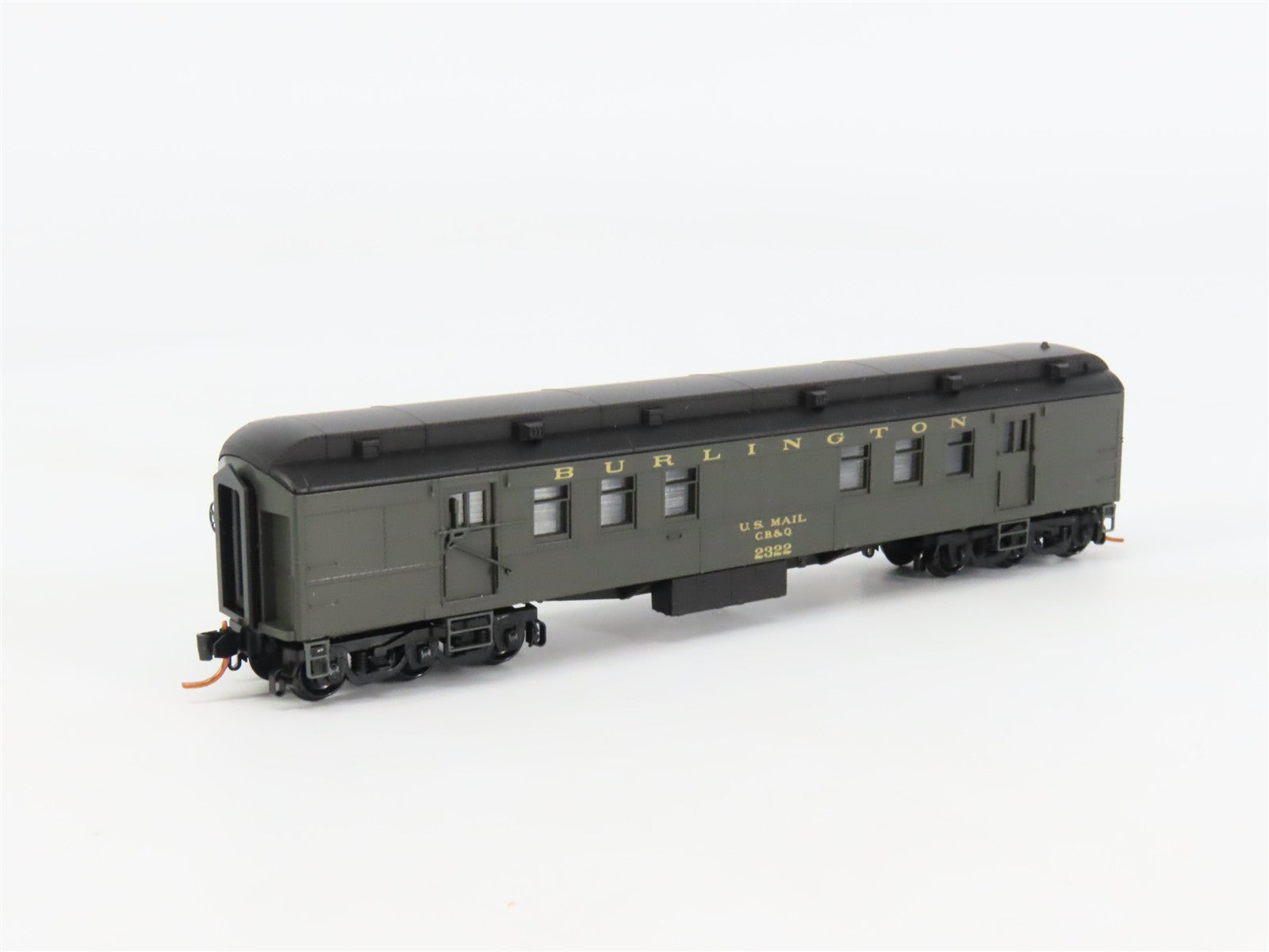 N Scale Micro-Trains 14000030 Burlington Railway Post Office Car RTR
