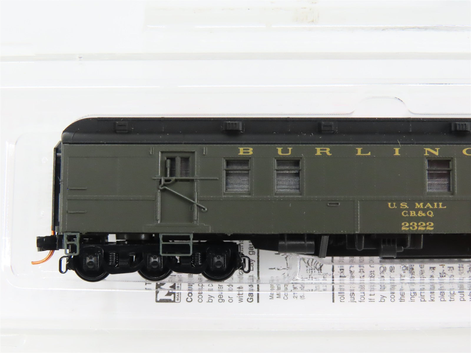 N Scale Micro-Trains 14000030 CB&Q Burlington Railway Post Office Car 2322 RTR