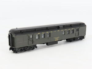 N Scale Micro-Trains 14000030 CB&Q Burlington Railway Post Office Car 2322 RTR
