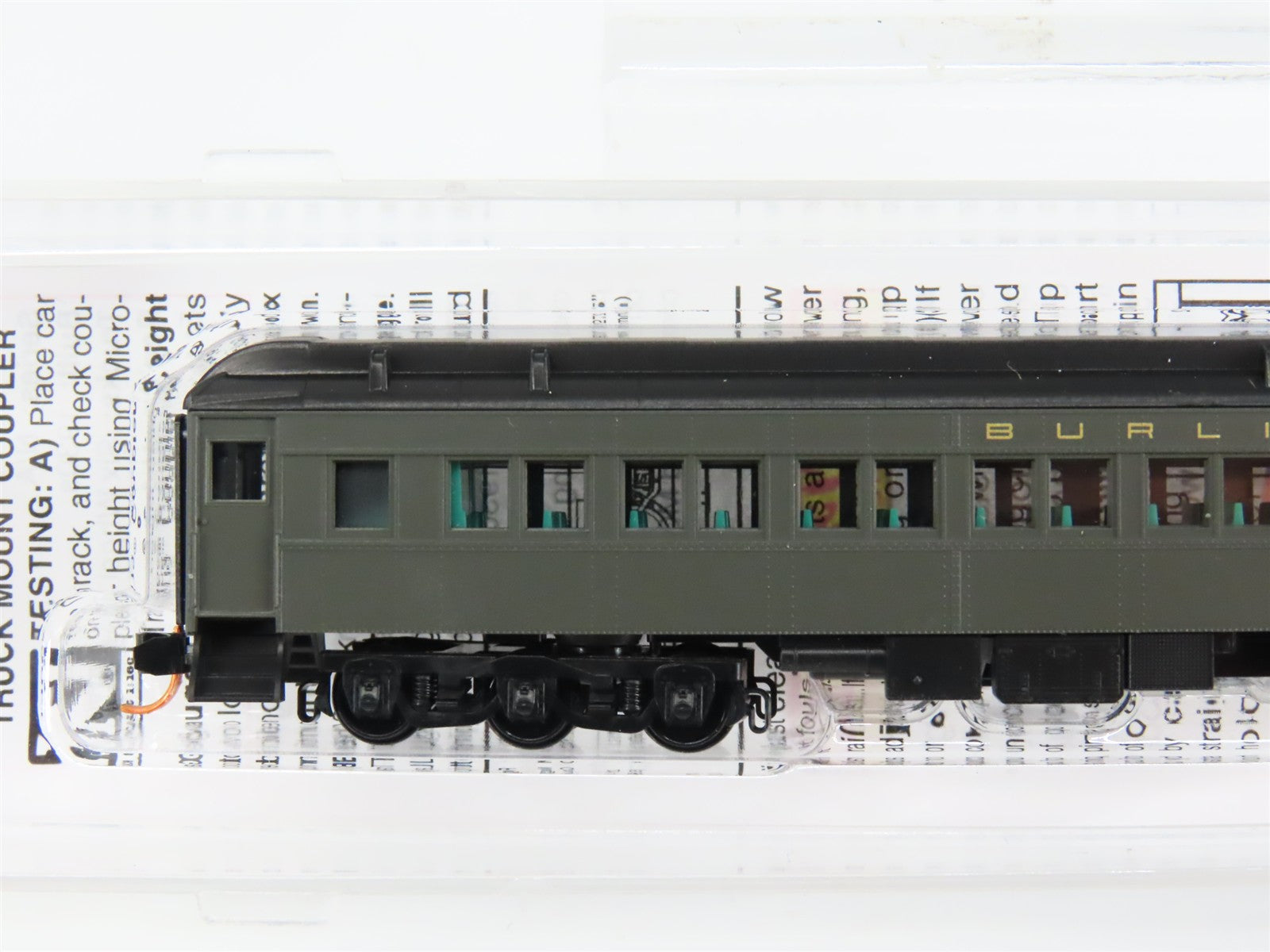 N Scale Micro-Trains 14500030 CB&Q Chicago Burlington & Quincy Coach 6113 RTR