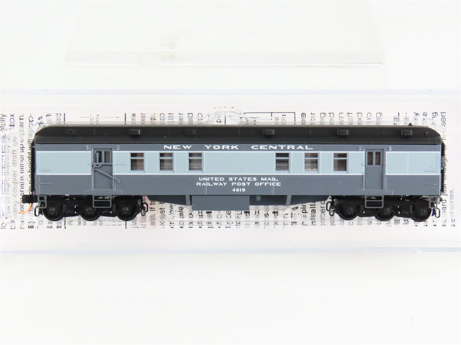 N Scale Micro-Trains 14000130 NYC New York Central Heavyweight RPO 4819 RTR