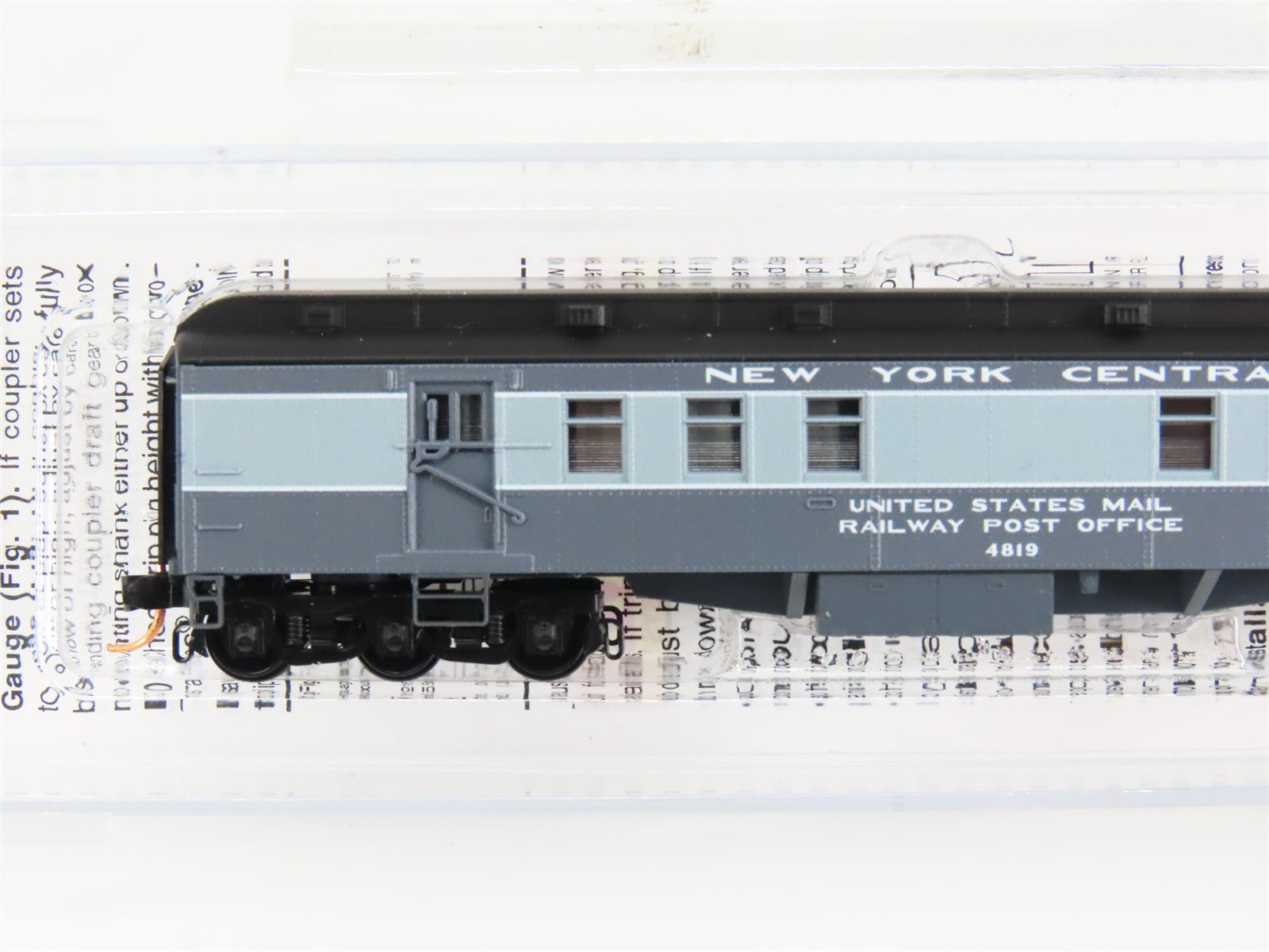 N Scale Micro-Trains 14000130 NYC New York Central Heavyweight RPO 4819 RTR