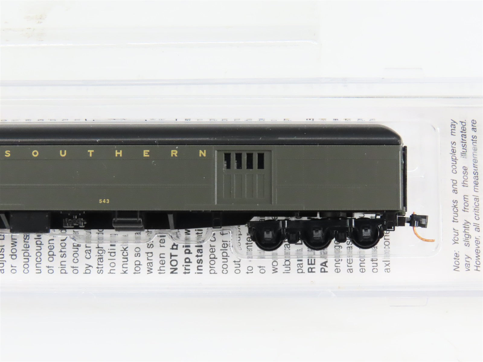 N Scale Micro-Trains 14700330 SOU Southern 70' Heavyweight Baggage 543 RTR