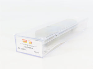 N Scale Micro-Trains 14700330 SOU Southern 70' Heavyweight Baggage 543 RTR