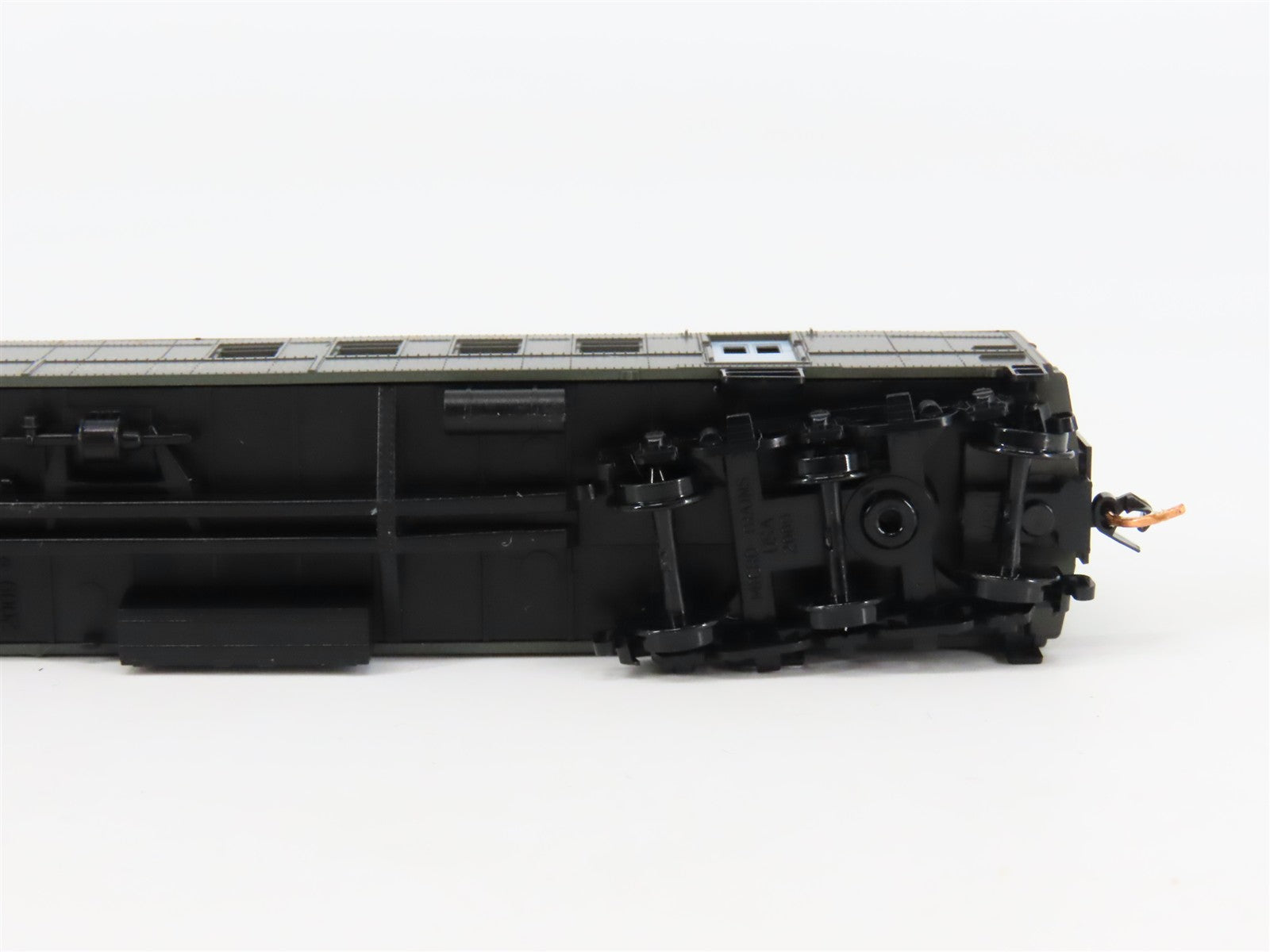 N Scale Micro-Trains 14000330 SOU Southern Heavyweight RPO 35 RTR