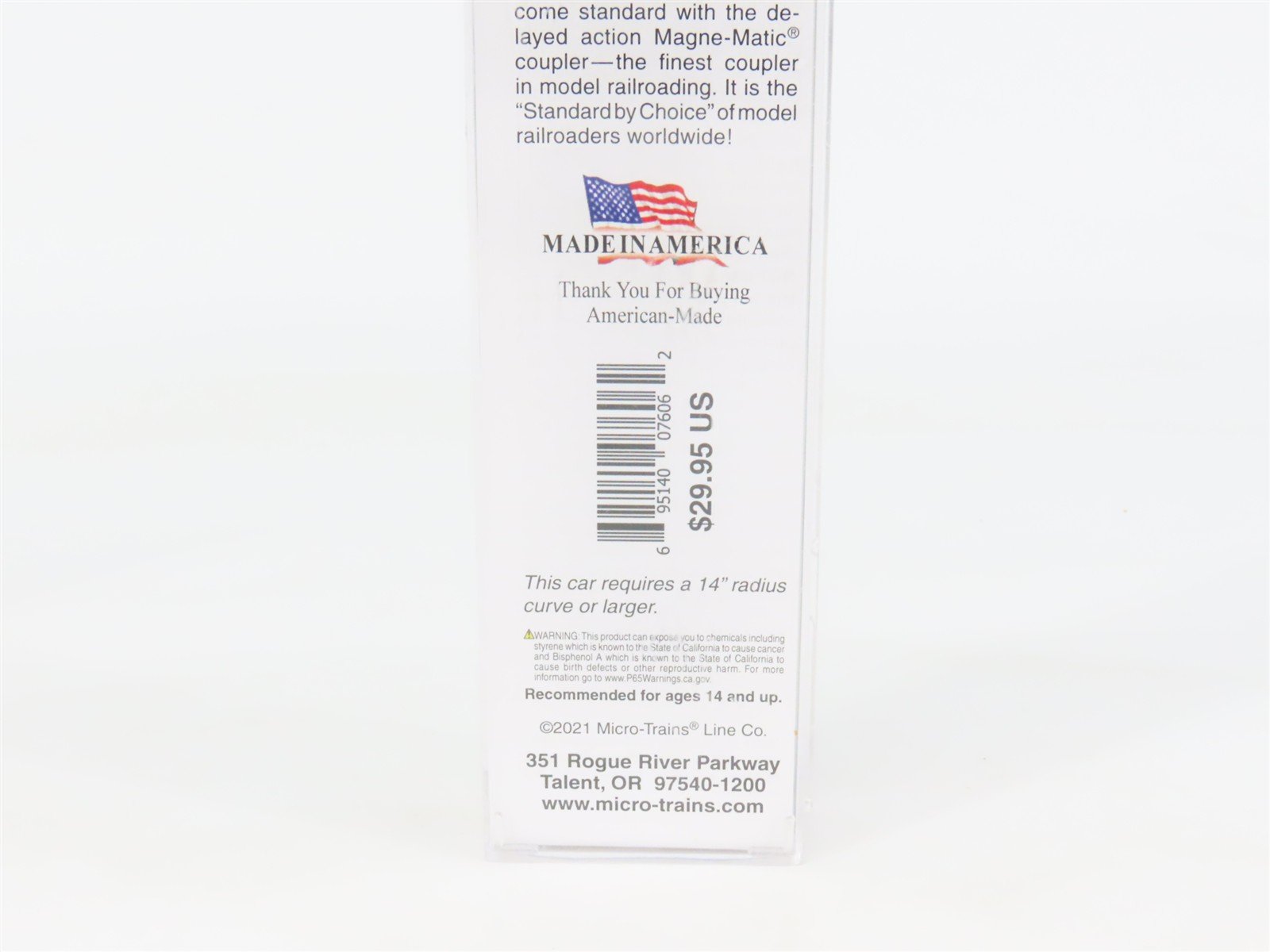 N Scale Micro-Trains 14100420 UP Union Pacific 10-1-2 Heavyweight Sleeper RTR