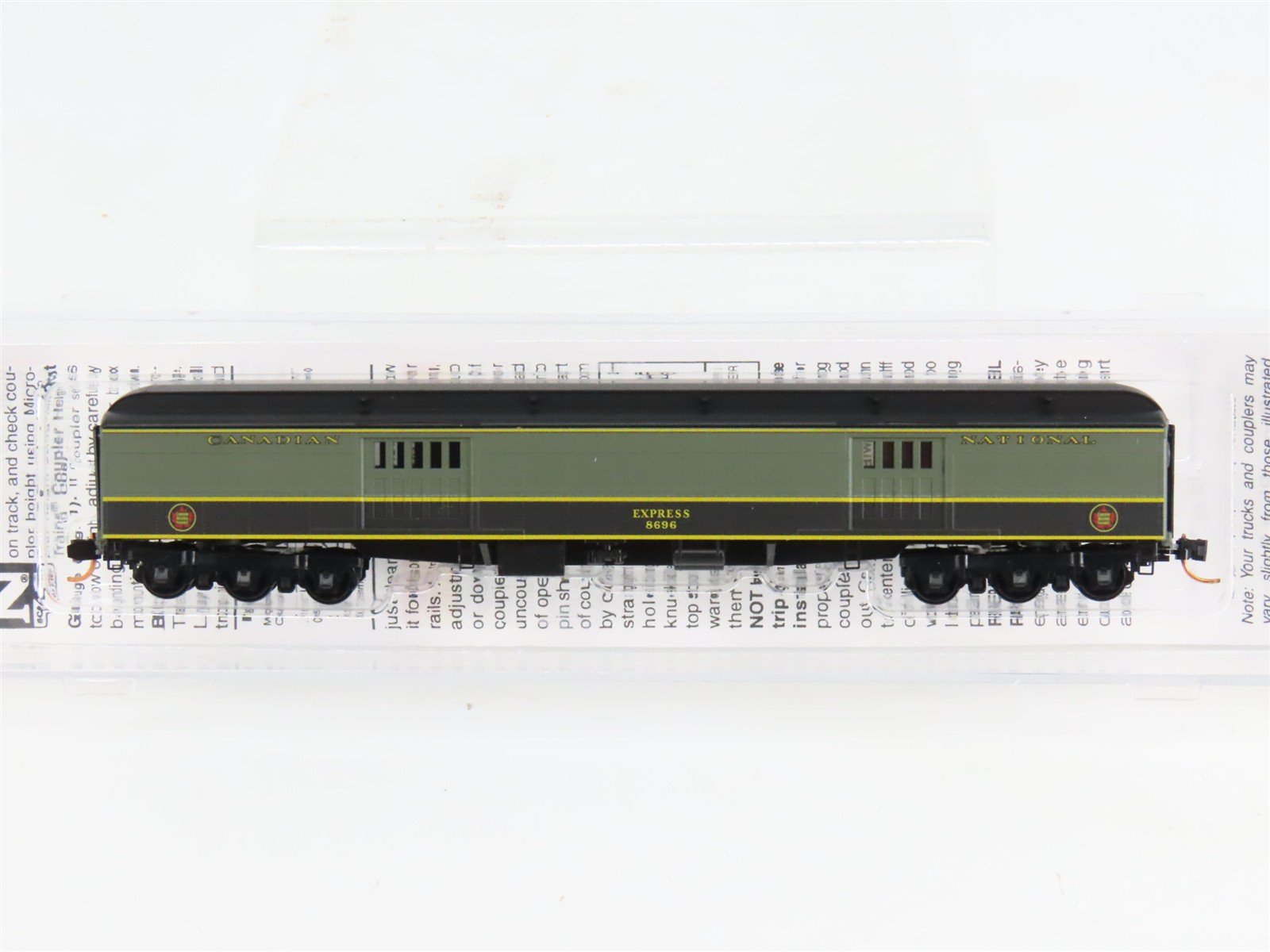 N Scale Micro-Trains 14700150 CN Canadian National 70' Baggage 8696 RTR
