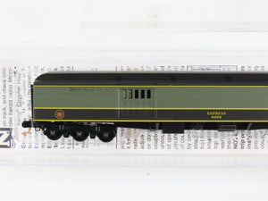 N Scale Micro-Trains 14700150 CN Canadian National 70' Baggage 8696 RTR