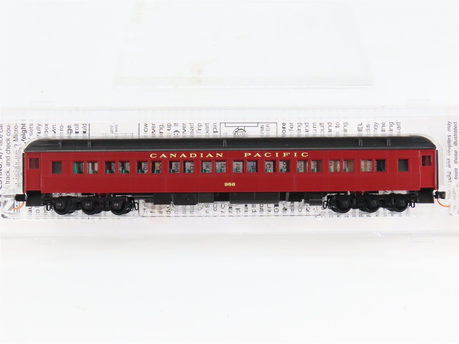 N Scale Micro-Trains 14500080 CP Canadian Pacific 78' Coach 986 RTR
