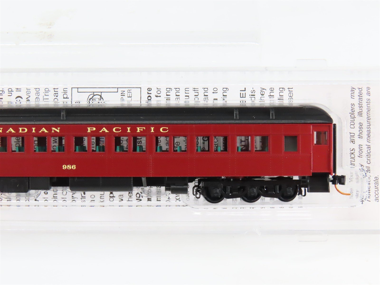 N Scale Micro-Trains 14500080 CP Canadian Pacific 78' Coach 986 RTR