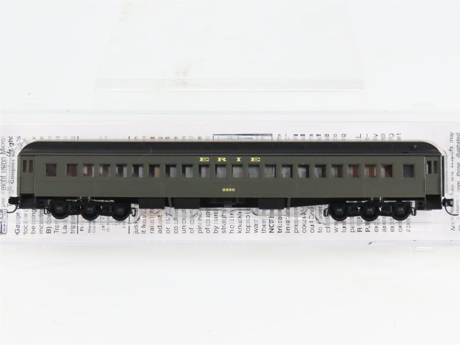N Scale Micro-Trains 16000140 Erie Railroad 78' Coach 2280 RTR