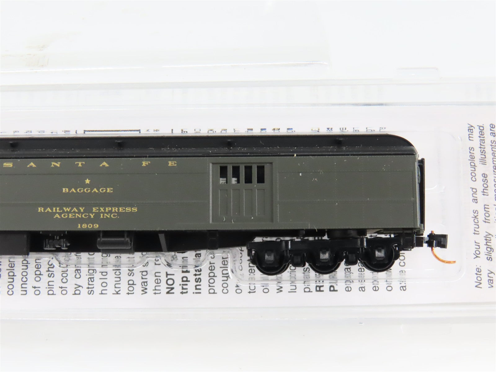 N Scale Micro-Trains 14700040 ATSF Santa Fe Express Baggage Car 1809 RTR
