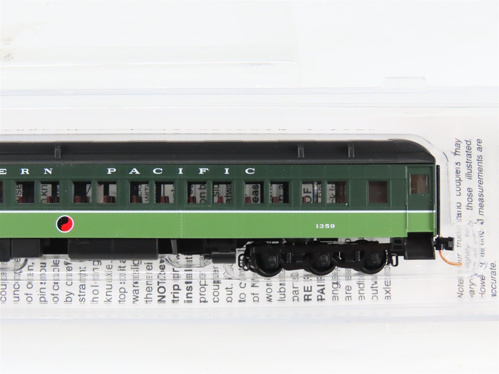 N Scale Micro-Trains 14500320 NP Northern Pacific 78' Coach 1359 RTR