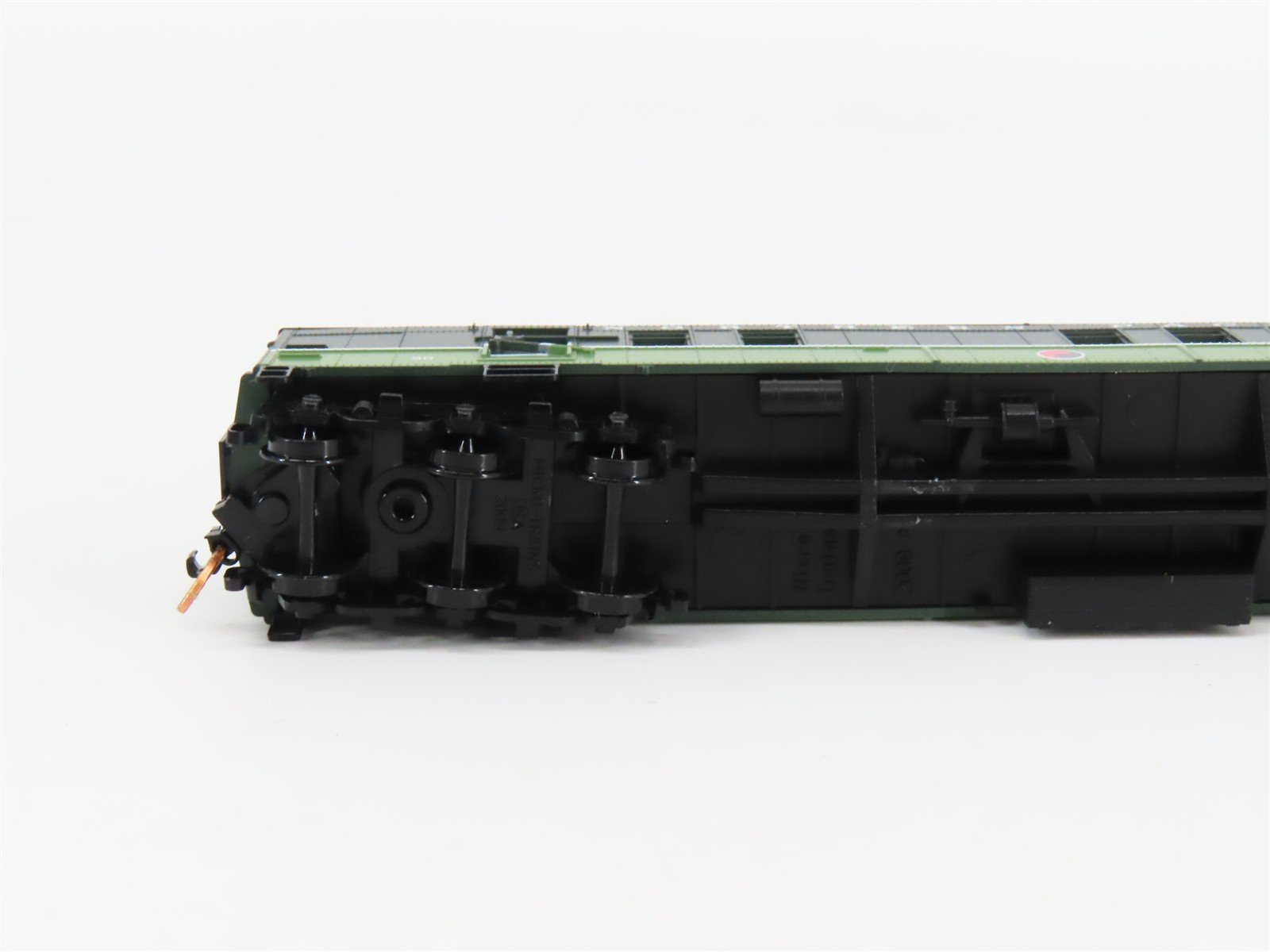 N Scale Micro-Trains 14000320 NP Northern Pacific Heavyweight RPO 90 RTR
