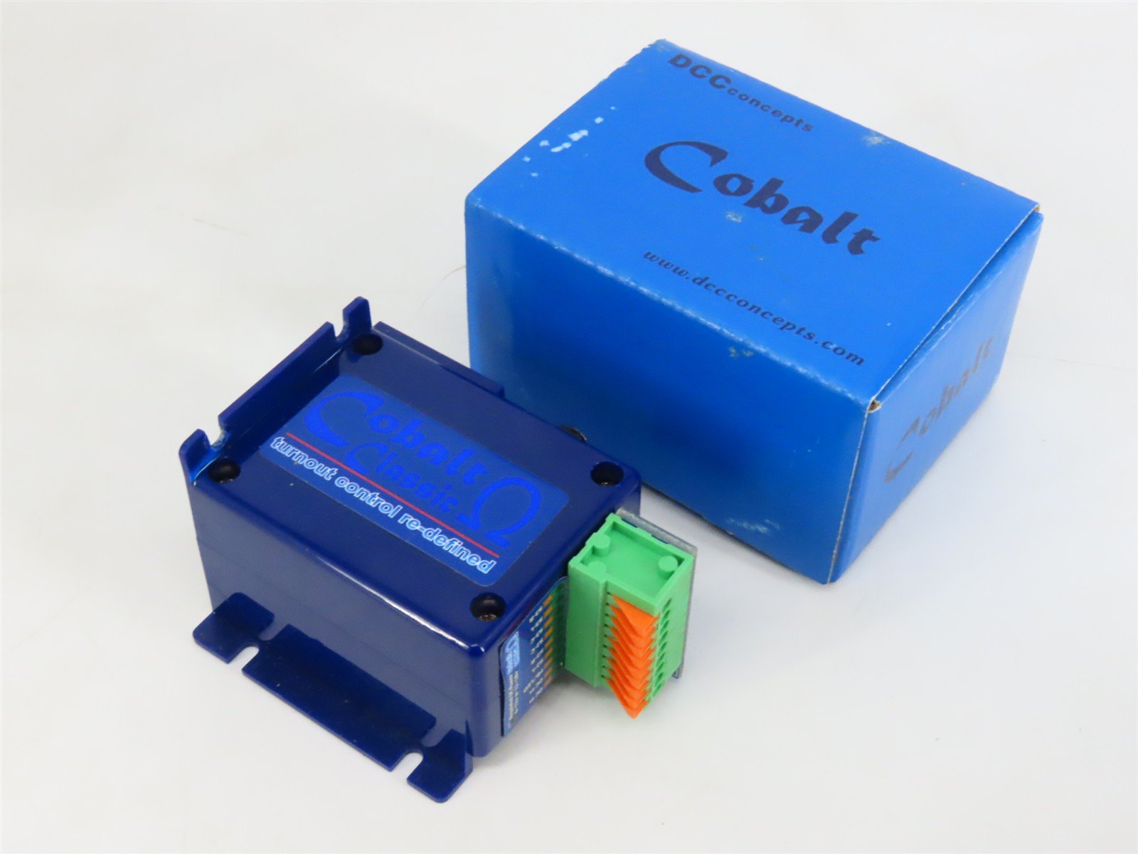 DCC Concepts Cobalt Classic Omega Switch Machines 12-Pack