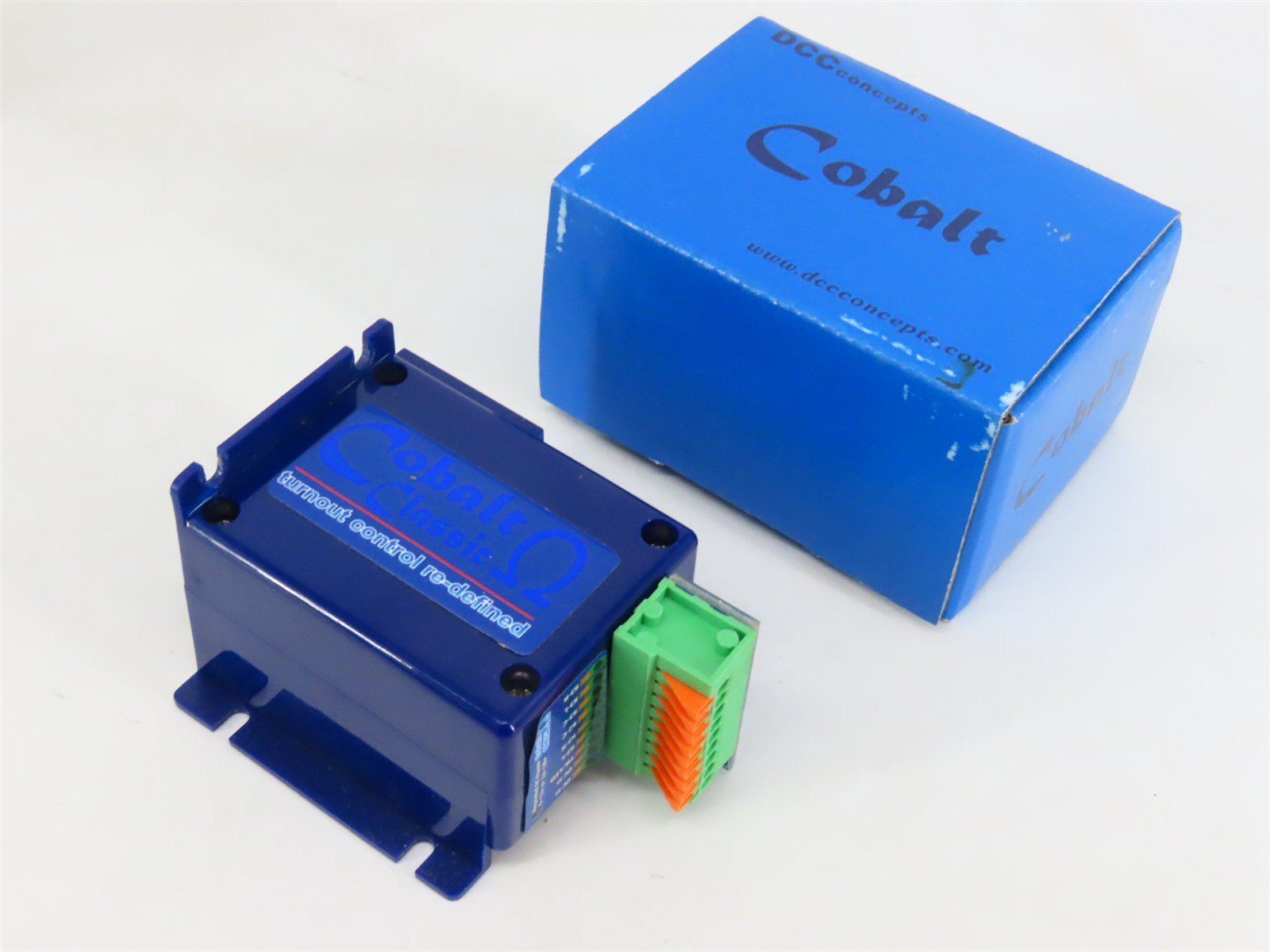 DCC Concepts Cobalt Classic Omega Switch Machines 12-Pack