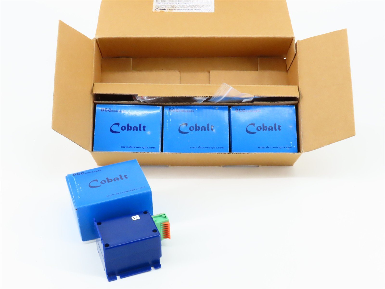 DCC Concepts Cobalt Switch Machines 4-Pack