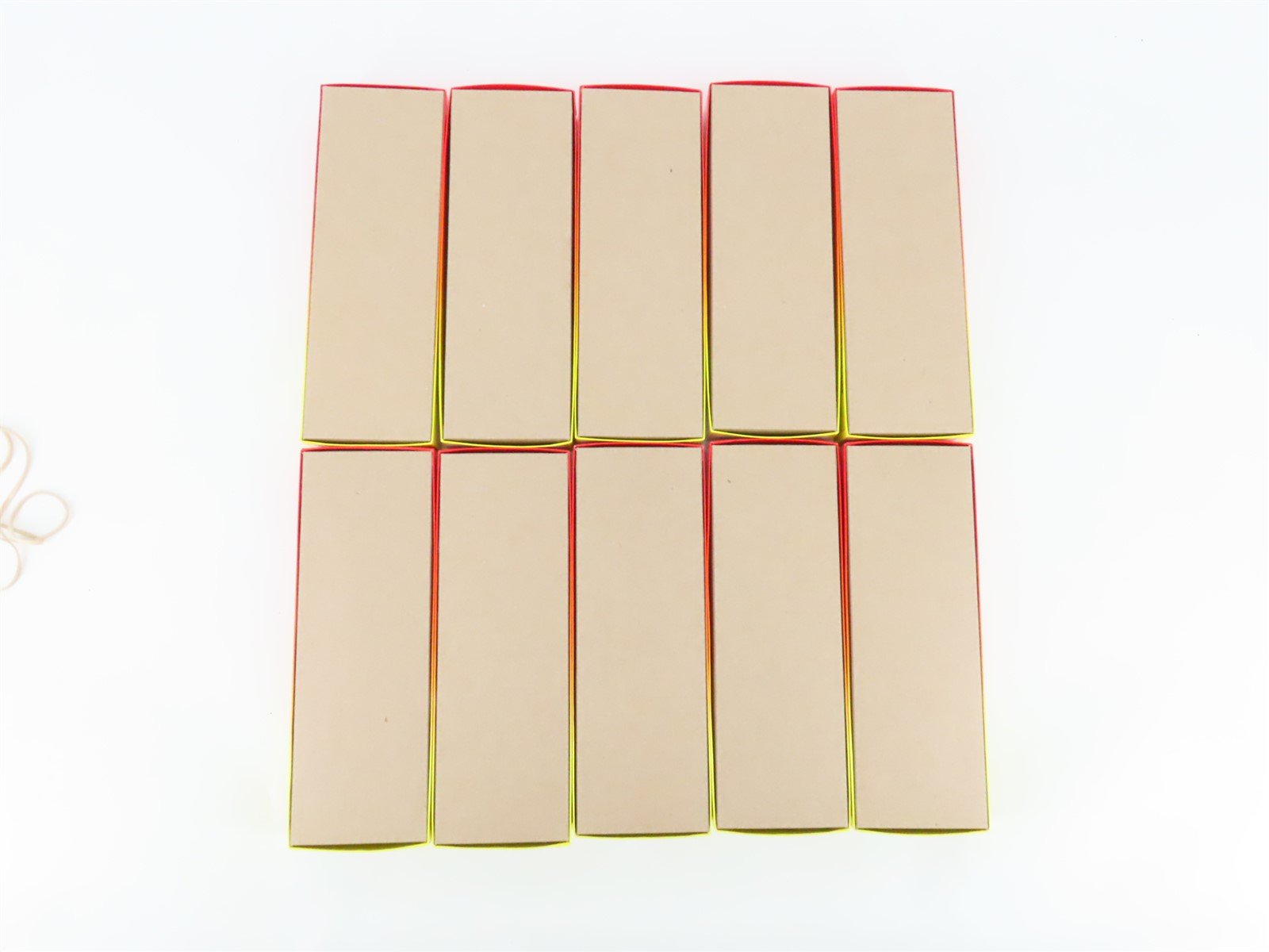 LOT of 10 Roundhouse 10-3/4