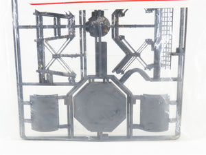 HO 1/87 Scale Walthers Cornerstone Kit 933-3507 Three Wood Water Tanks - Sealed