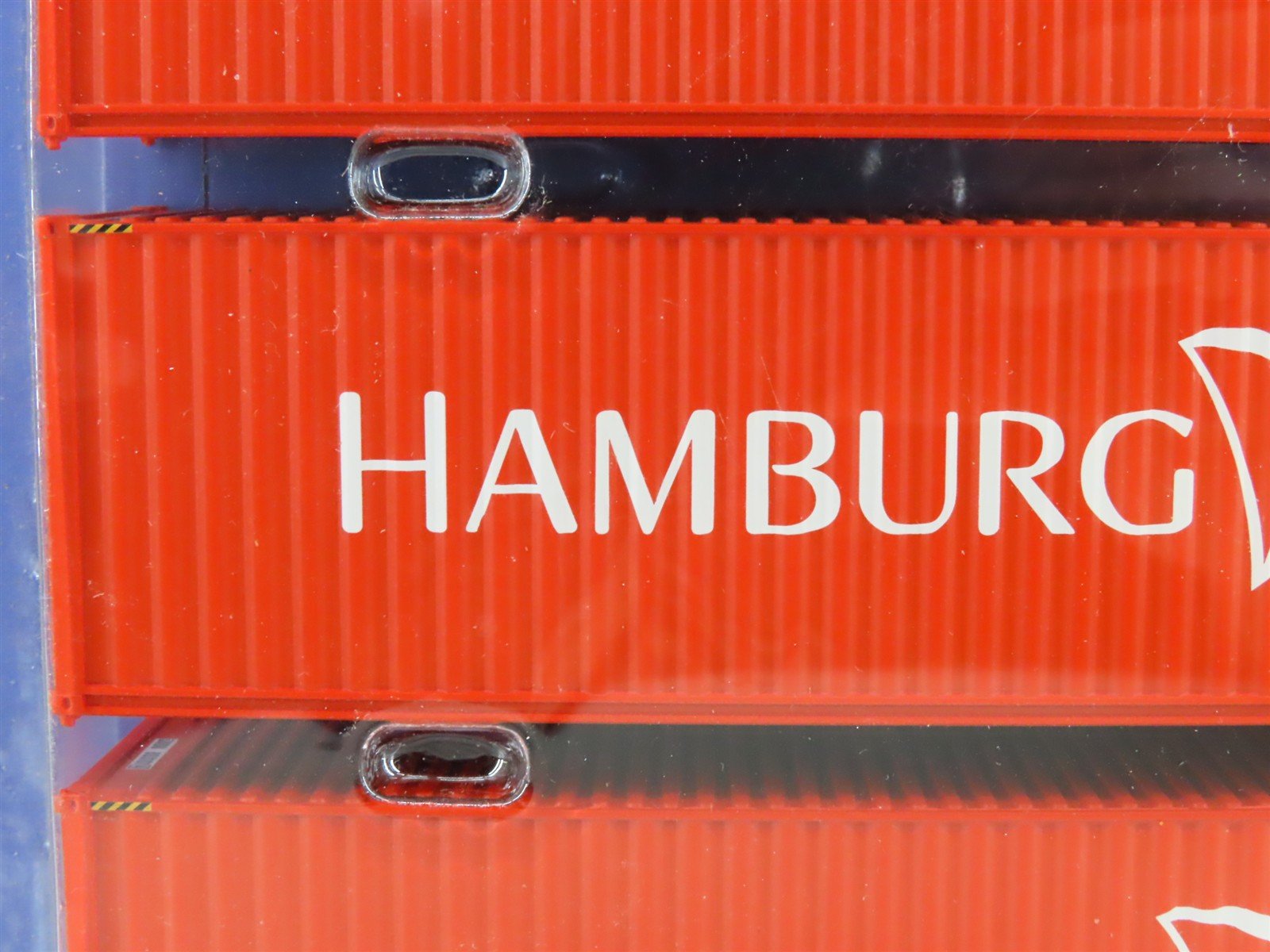 HO Scale Athearn ATH29180 Hamburg Sud 40' Containers 3-Pack Sealed