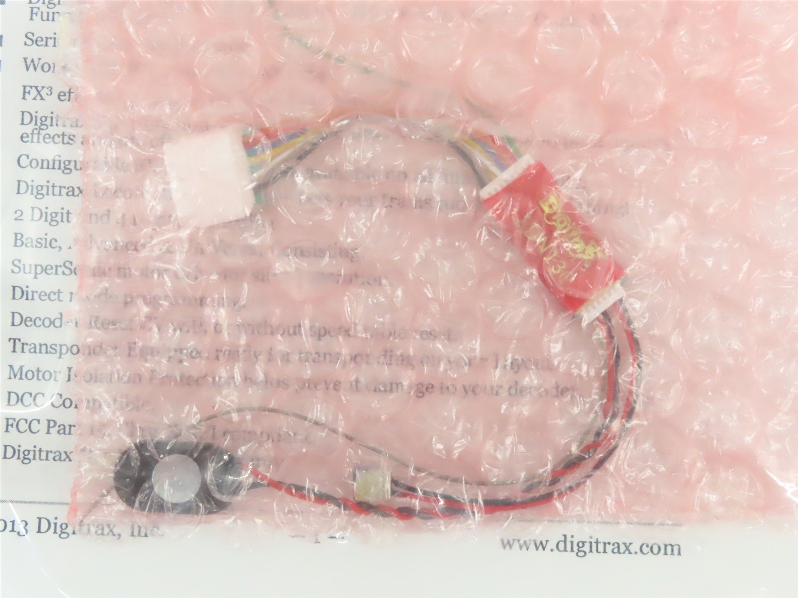 Digitrax SDN136PS SoundFX N Steam & Diesel 8-Pin DCC / SOUND Decoder w/ Speakers