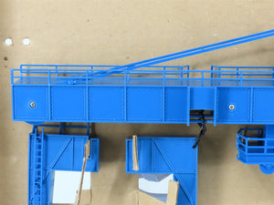 HO Scale AHM 11013 Sealand Operating Mighty Mover Crane