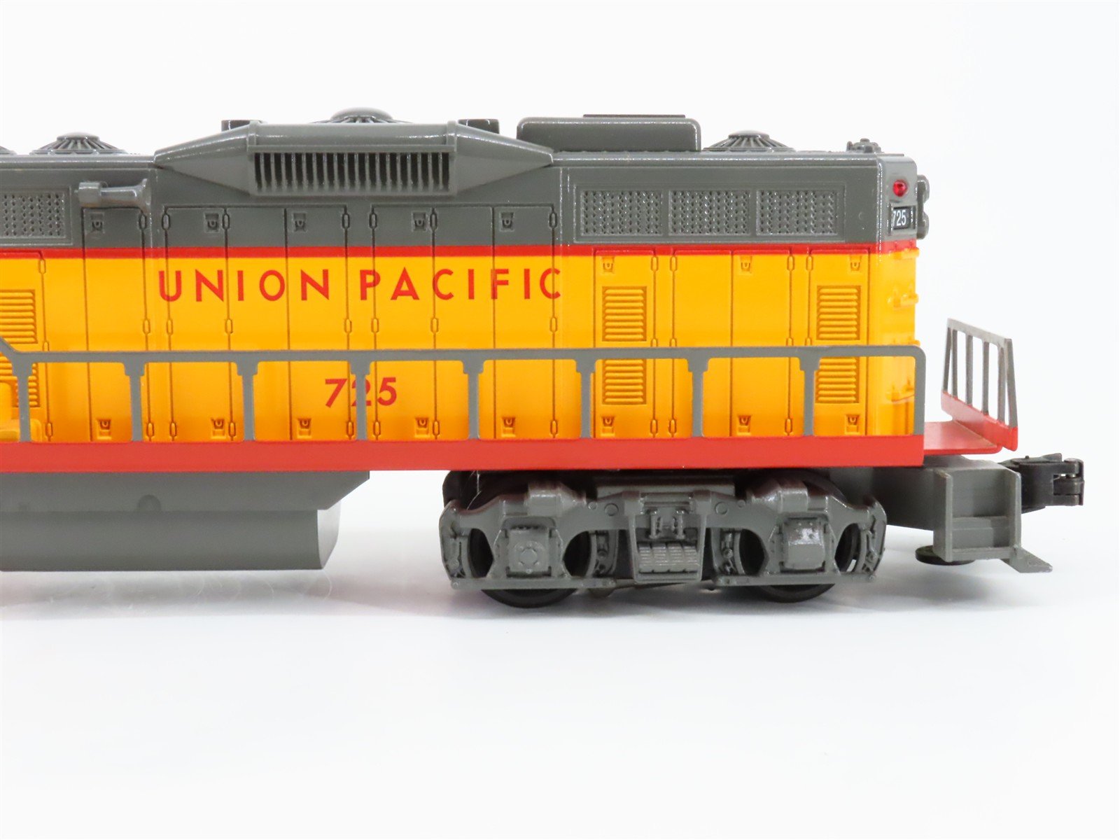 O Gauge 3-Rail Williams GP214 UP Union Pacific GP9 Diesel Locomotive #725