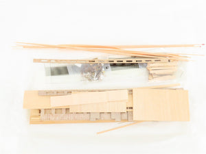 On3 Scale Crossroads 01 Coach 05/06 Passenger Car Kit