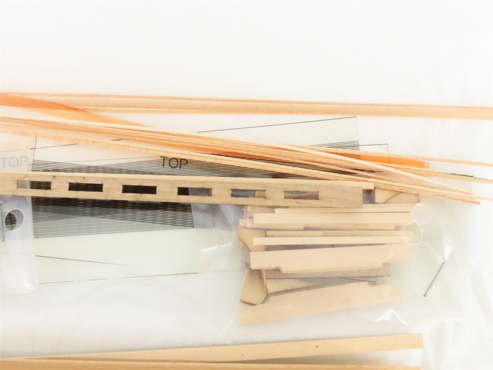 On3 Scale Crossroads 01 Coach 05/06 Passenger Car Kit
