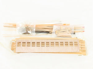On3 Scale Crossroads 01 Coach 05/06 Passenger Car Kit