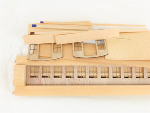 On3 Scale Crossroads 01 Coach 05/06 Passenger Car Kit