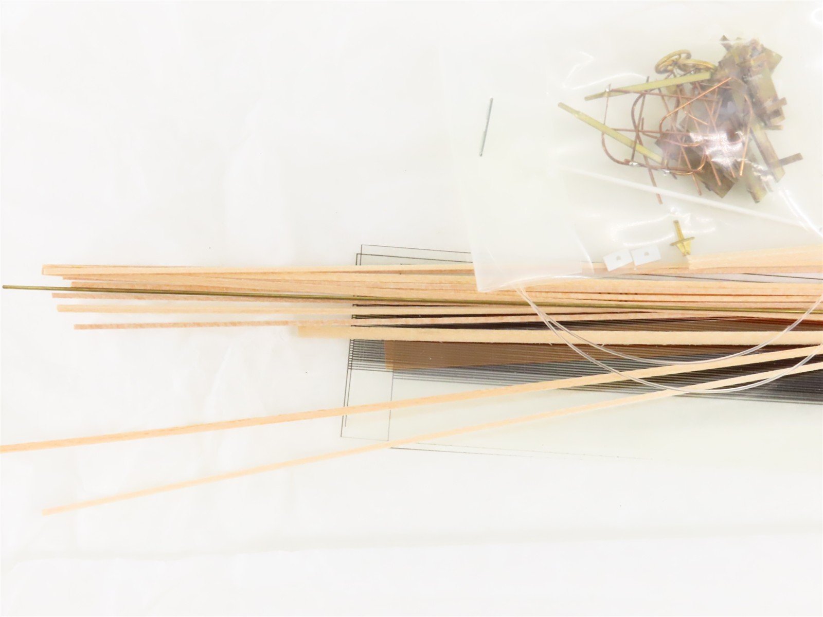 On3 Scale Crossroads 01 Coach 05/06 Passenger Car Kit