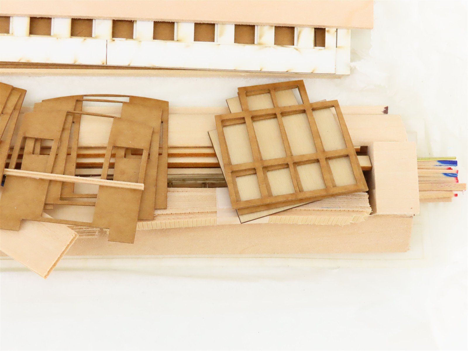 On3 Scale Crossroads 02 Coach 02/03 RPO 2/3 Passenger Car Kit