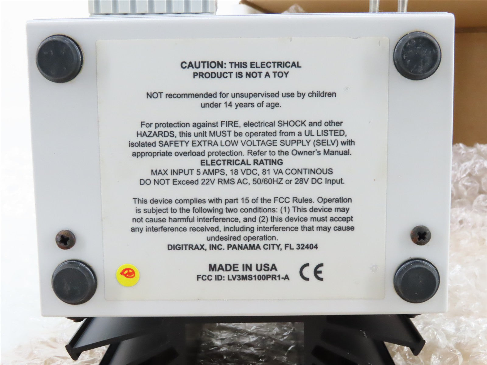 Digitrax DCS100 LocoNet 5-Amp DCC Command Station/Booster