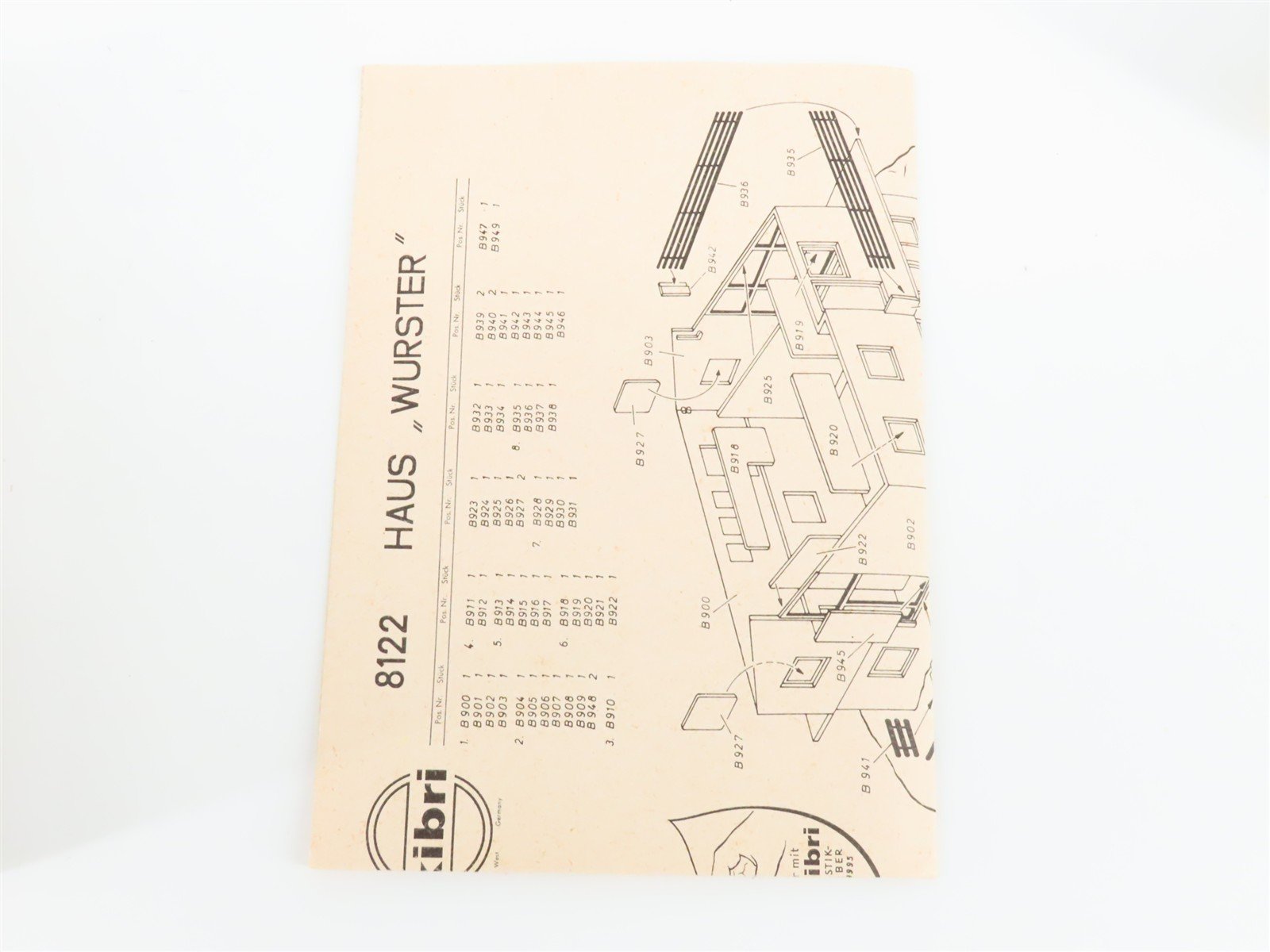 HO 1/87 Scale Kibri Kit 8122 Split Level House